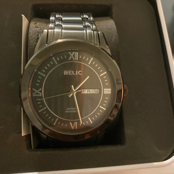 Relic watch black with Roman Numerals - Picture 6 of 7